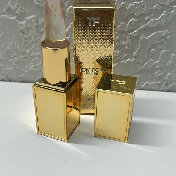 Tom Ford Gold Infused Lip Balm - Picture 4 of 4